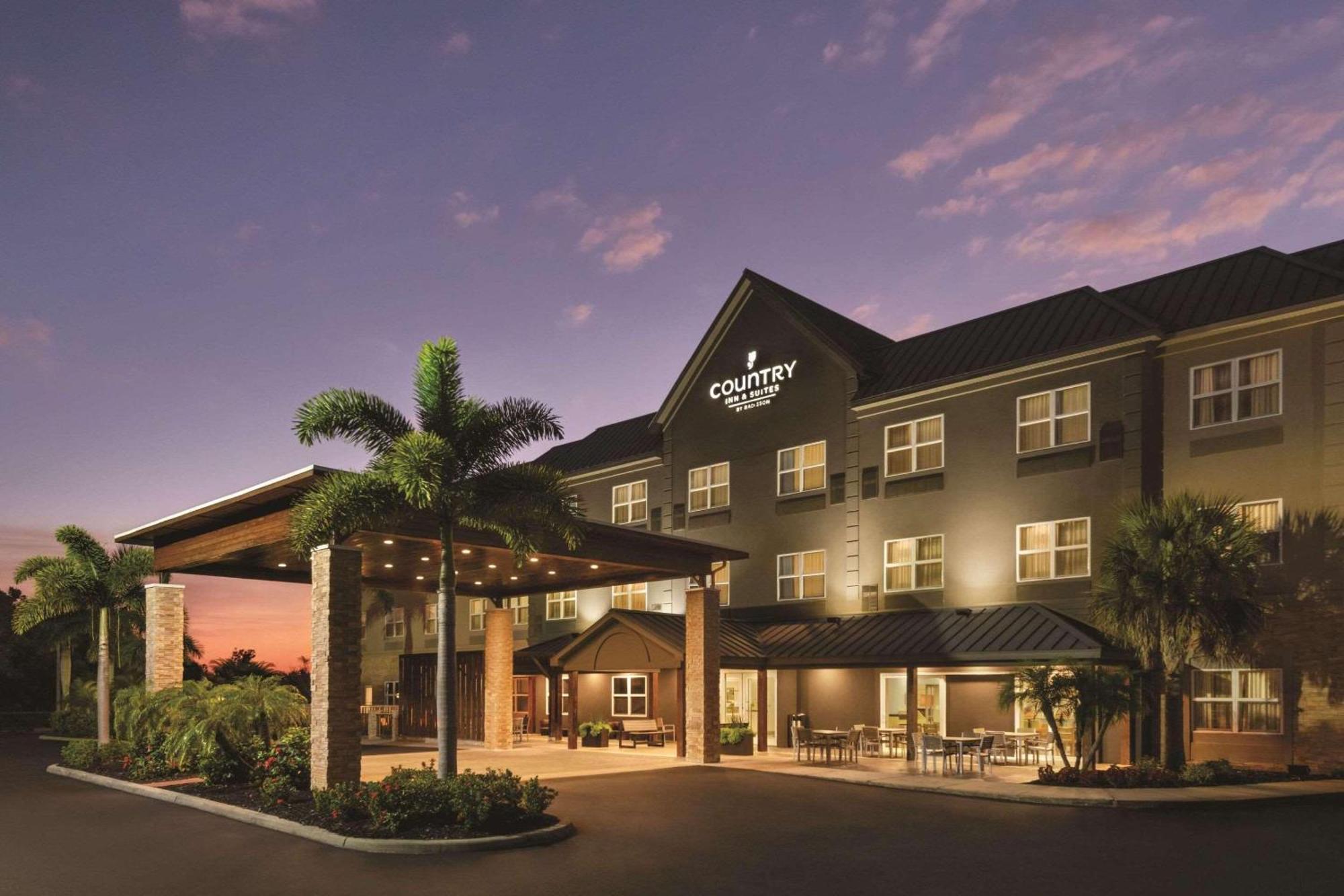 Country Inn & Suites By Radisson, Bradenton-Lakewood-Ranch, Fl Extérieur photo